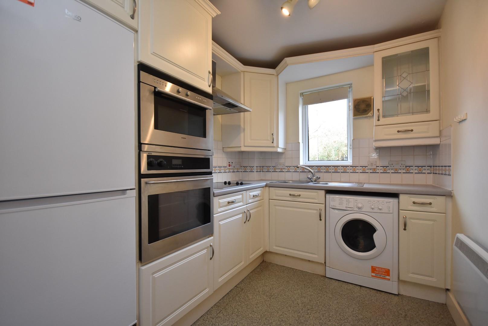 80 Grangemoor Court, Cardiff, CF11 0AE